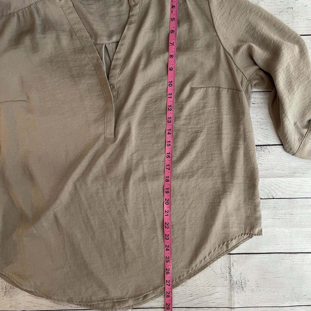 Torrid Top - Picture 13 of 16